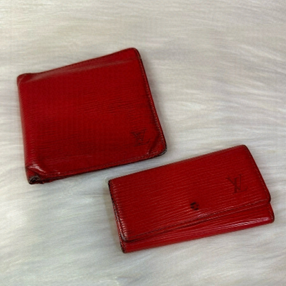 LOUIS VUITTON epi compact wallet and key holder in red bundle